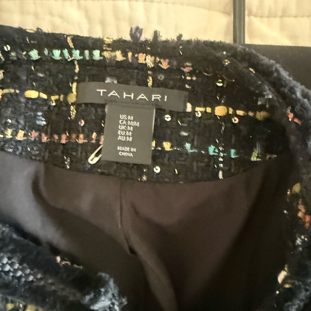 Tahari Black Tweed Open-Front Jacket with Subtle Multicolor Spring jacket M - Picture 3 of 3
